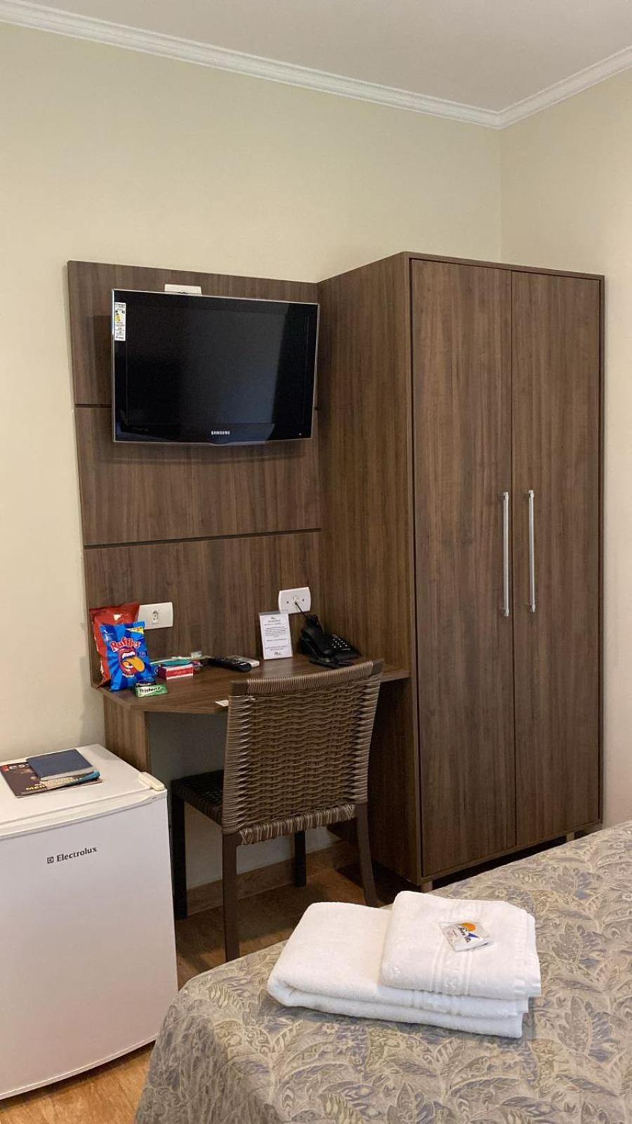 Hotel Beira Rio Piraju Bagian luar foto